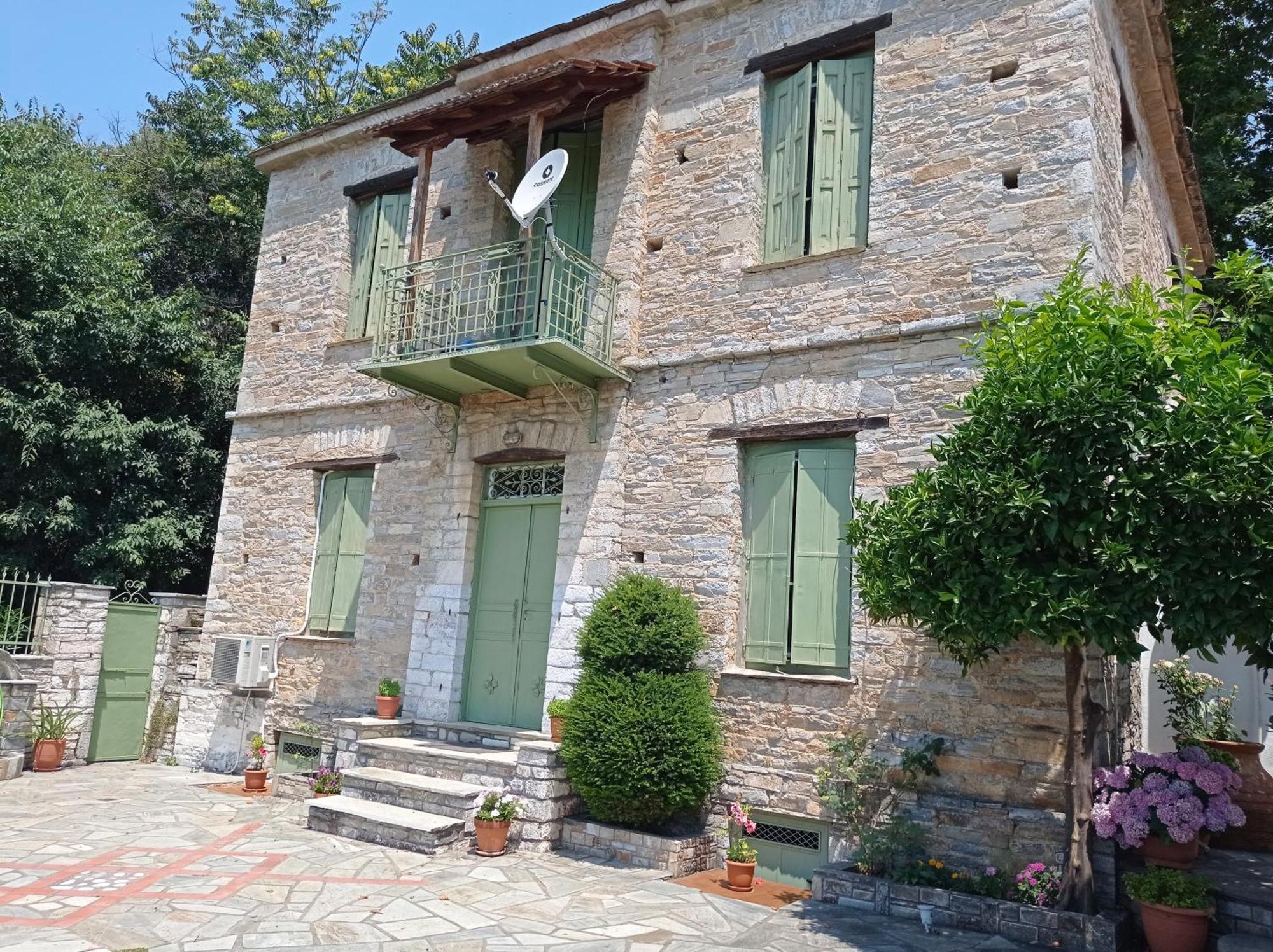 Marina Traditional Stonehouse Afétai Екстериор снимка
